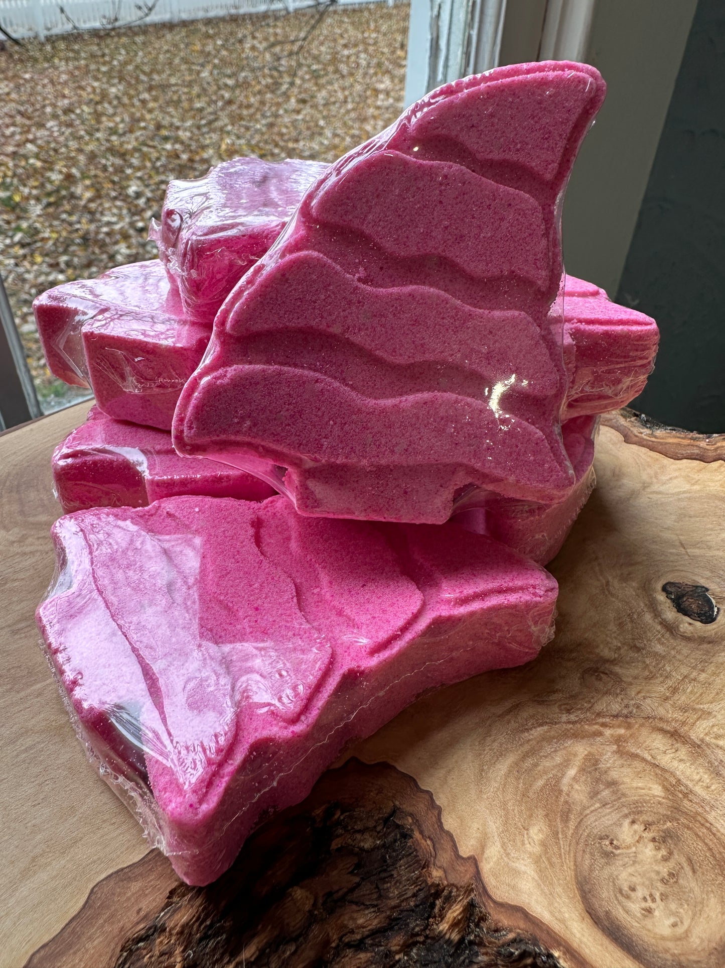 Cashmere Clouds Bath Bomb